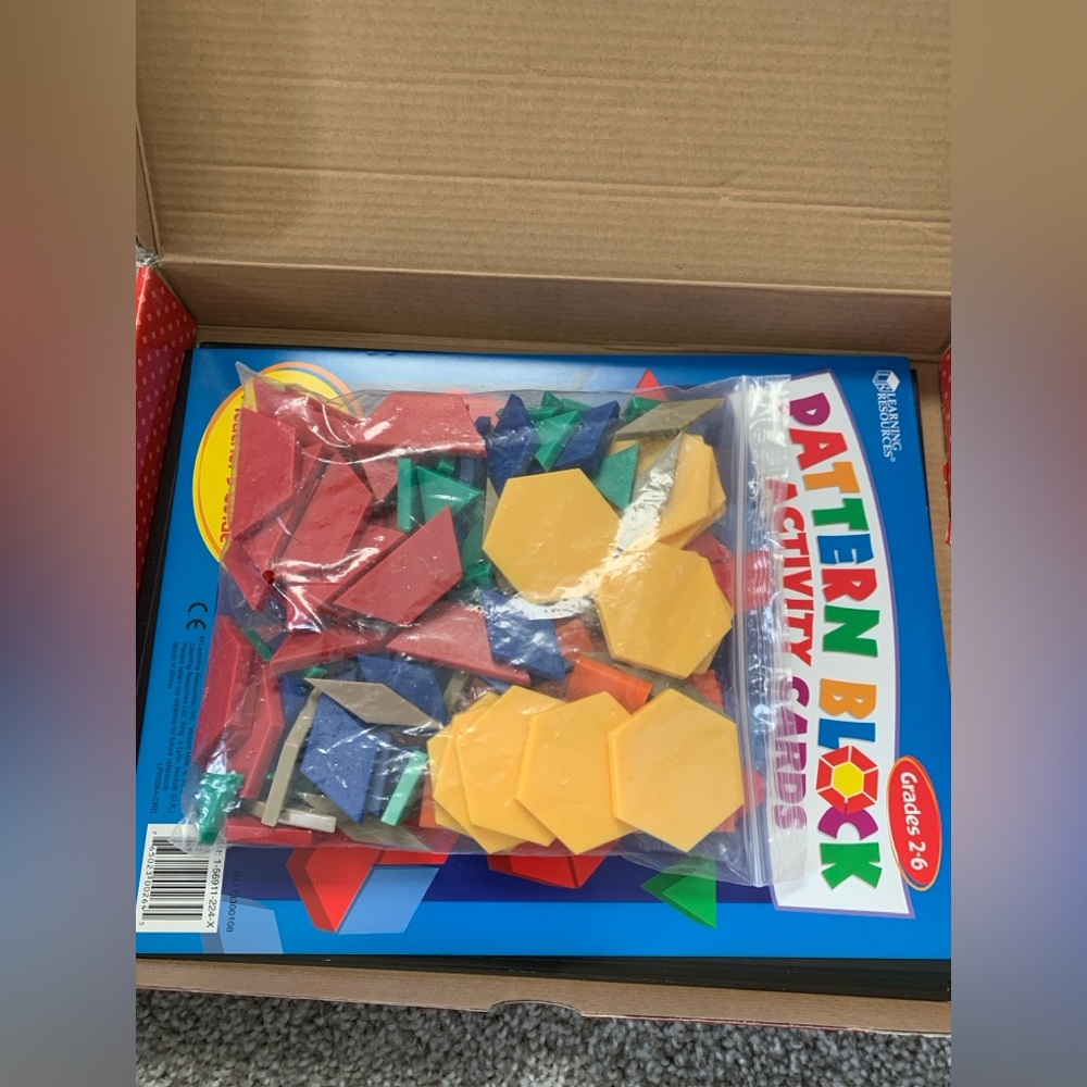 Learning Resources Pattern Block Activity Set Grades 2-6 - Picture 2 of 5